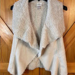 Knox Rose  Woman’s Faux Fur Vest Size Small (4660) Photo 0
