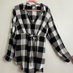 Time and Tru Black and White Checkered Button Down Shirt Maternity. Size L Photo 5