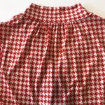 Banana Republic Fitted sleeveless red houndstooth retro blouse Photo 6
