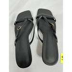 Womans NWOT Strappy Slipon Sandals 8.5 Black Kitten Heel Square Toe Photo 4