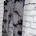 SheIn  Women’s Black Tie Dye 7/8 Compression Leggings with Butt Scrunch Medium Photo 1