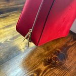 Estée Lauder Este Lauder Red Cosmetic Case‎ Photo 5