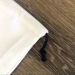 Vince  cream dust bag Photo 1