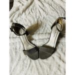 Chinese Laundry CL Jody Heel Ankle Strappy Size 8.5m Gold Metallic Wedding Club Photo 6