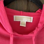 Michael Kors woman’s size small hoodie drawstring t-shirt in coral pink Photo 2