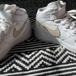 Nike Air Force 1 Mid Photo 0