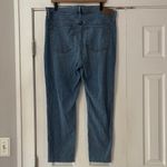 Madewell  The‎ Perfect Vintage Distressed Denim Jeans Size 33 Cropped EUC Photo 1