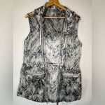 Athleta Women’s Inspire Gray Black Pattern Sleeveless Hoodie Active Vest Size S Photo 1
