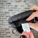 Puffer pouch | black quilted bag Photo 5