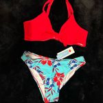 Cupshe  Women’s Red Bikini Top Floral High Waist Bottom Swimwear NWT Size L Beach Photo 3