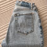 Abercrombie & Fitch Abercrombie Curve Love Ultra High-Rise 90s Straight Jeans Photo 3