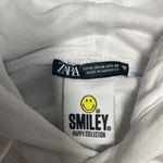 ZARA smiley hoodie Photo 1