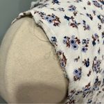 Love Note NWT Love Notes White & Blue Floral Sleeveless Collar Button Front Blouse Medium Photo 7