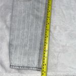 American Eagle  High rise grey mom jean Photo 6