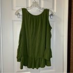 Heart & Hips  Green Cold Shoulder Bell Sleeve Ruffle Hem Blouse M Photo 8