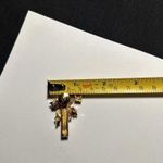 Avon Tack Lapel Pin Gold Tone Enamel Candy Cane Rhinestone Christmas Holiday Photo 1