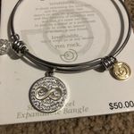 Love this Life Friends bracelet NWT great‎ holiday gift Silver Photo 2