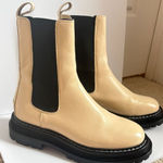 Sandro  Chelsea Leather Boots Cream Ecru Size 8.5 NEW Photo 0