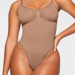 SKIMS  Bodysuit Seamless Sculpt Thong Photo 0