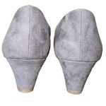 dexflex comfort  gray suede strappy wedges Photo 5