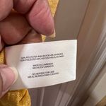 Orvis Mustard Yellow V-Neck Short Sleeve Casual T-Shirt Large Relaxed Fit Photo 6