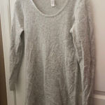 Lucy & Laurel FINAL MARKDOWN  angora blend sweater small Photo 0