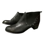 Munro  Black leather Chelsea Ankle boots Booties with Stud Detail western Photo 4