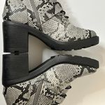 Shoedazzle Adrianna Block Heel Bootie Black White Snakeskin design Size 6 Photo 3
