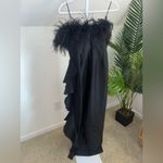 Badgley Mischka ‎ Ostrich Feather Adorned Gown black size 8 Photo 4