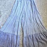 Boutique Blue and White Wide Leg Strips Pant Photo 0