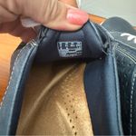 Clarks  Women's Caroline Ella Sneaker Navy Blue Leather Cutout Detail Lace Up 8.5 Photo 5