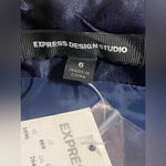 EXPRESS  Design Studio Blue Sequin Skirt Size 6 Zip up side.​ New with Tags Photo 3