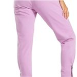 Gymshark Women's Lilac Track Pants Athletic Ankle Zip Size M Photo 4