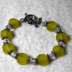 Source Unknown Vintage Olive Flat Stone Clear Crystal Beads Silver Tone Accent 5" Glam Bracelet Photo 0