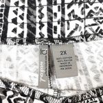 New Directions Plus Sz 2X Shorts Black White Aztec Stripe Pockets Elastic 554 Black Photo 5