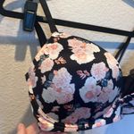 Victoria's Secret Victoria’s Secret Body By Victoria 32DDD Wireless No Wire Floral Bra Photo 2