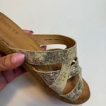 Born NEW Tepati Slide Sandal Footwear Women Metallic Gold Leather Strappy Sz 8 Silver Photo 3