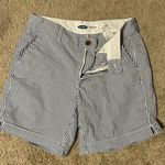 Old Navy  Everyday Short Chino Pockets Mid Rise Blue White Stripe Cotton Size 2 Photo 0