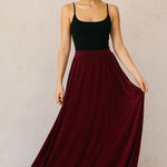 Vintage Units Woman slinky maxi skirt burgundy travelcore plus 3X minimal Red Size undefined Photo 0