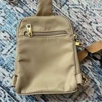 NWT SUGU Milan New York Los Angeles Sling Tan Crossbody Bag Unisex Chest Bag Photo 3