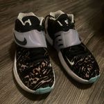 Nike Men’s Basketball Shoes Photo 0