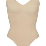 SKIMS  Shapewear Seamless Sculpt Thong Bodysuit Size‎ M NWOB Photo 0