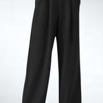 Halara Size M High Waisted Side Pocket Wide Leg Fleece Casual Pants in Black Photo 0