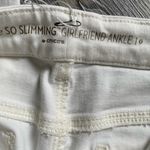 Chico's White Ankle Jeans with Gold Embroidery Photo 9