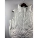 Daisy Fuentes Women’s Size 2X White Puffer Vest Photo 1