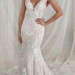 Justin Alexander Wedding Dress Photo 0