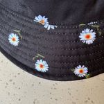 Alice + Olivia  Reversible Daisy Print And White Photo 4