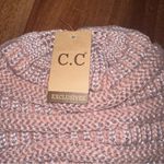 Solid Classic CC Beanie Tail pink Photo 1