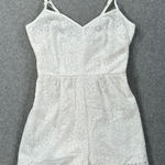 BCBGeneration White Lace Romper Size XXS Spaghetti Strap V-Neck Shorts New Photo 0