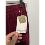 Breckenridge  Women's Merlot Red Corduroy Pants - Size 6P‎ Photo 2